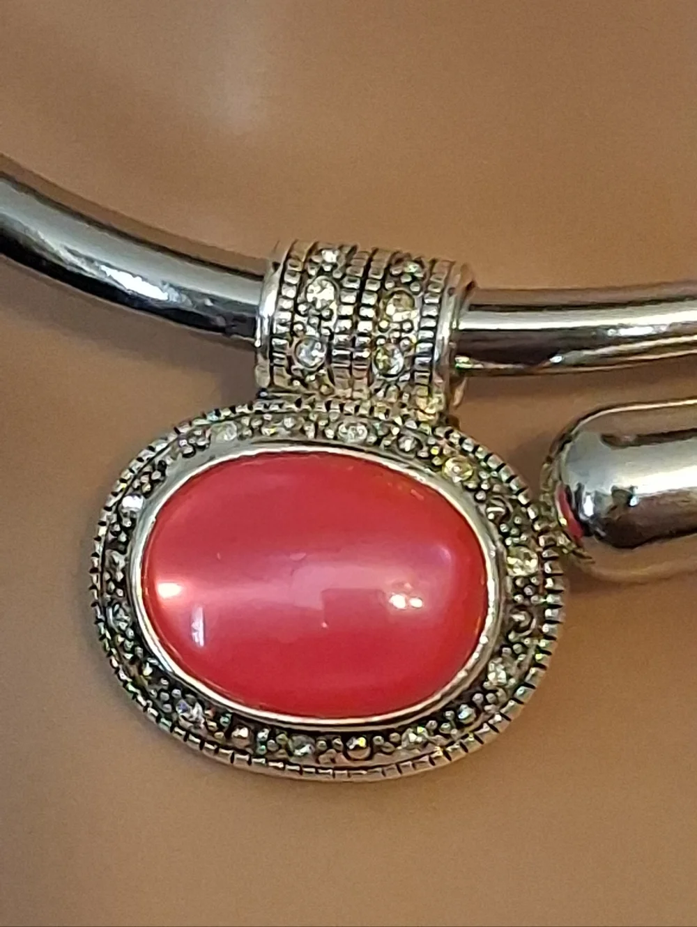 Elegant Pink Cabochon Silver Collar Necklace